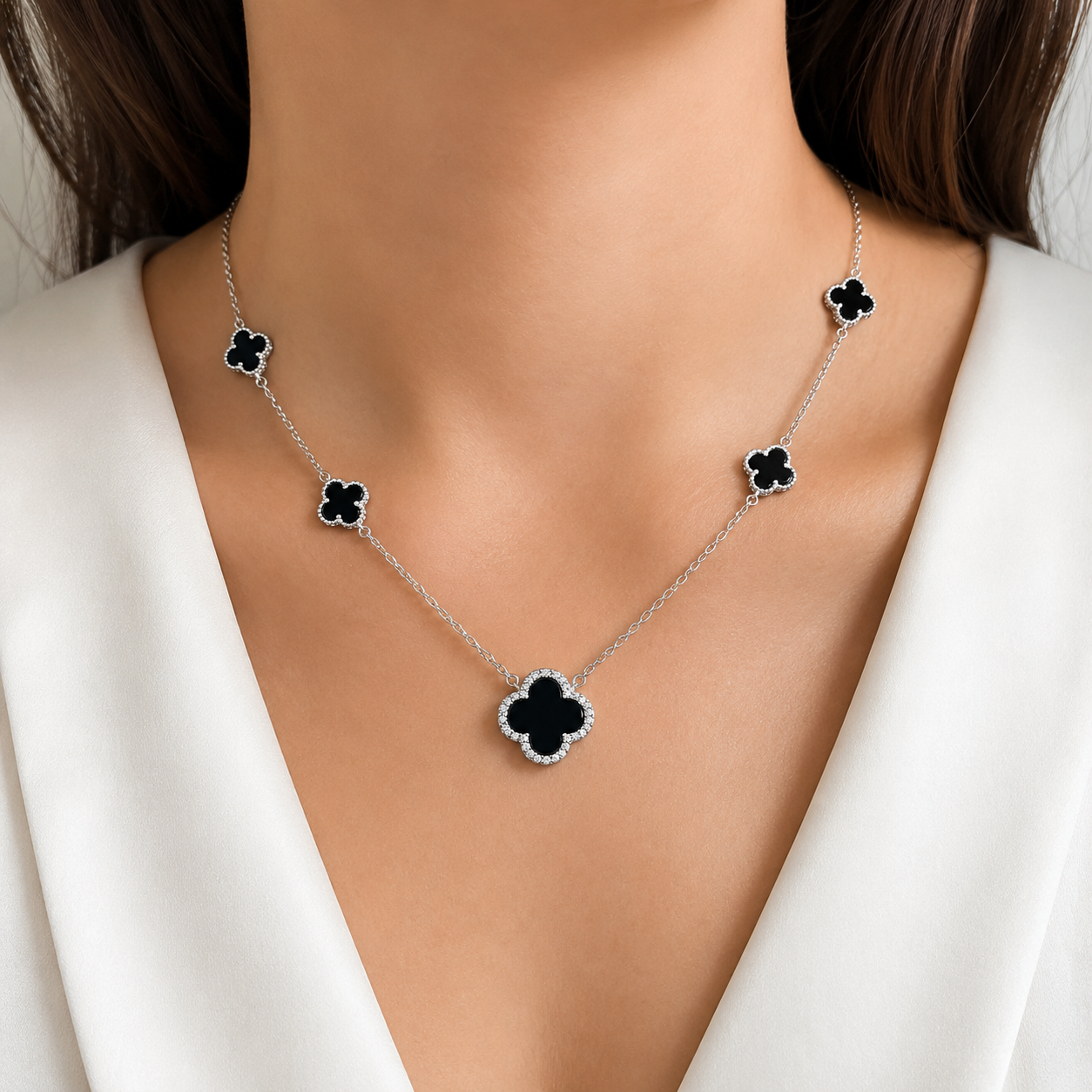 Collar Van Negra 5 Treboles Plata Ley 925