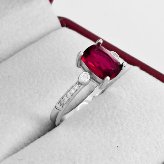 Anillo Cuadro Zirconia