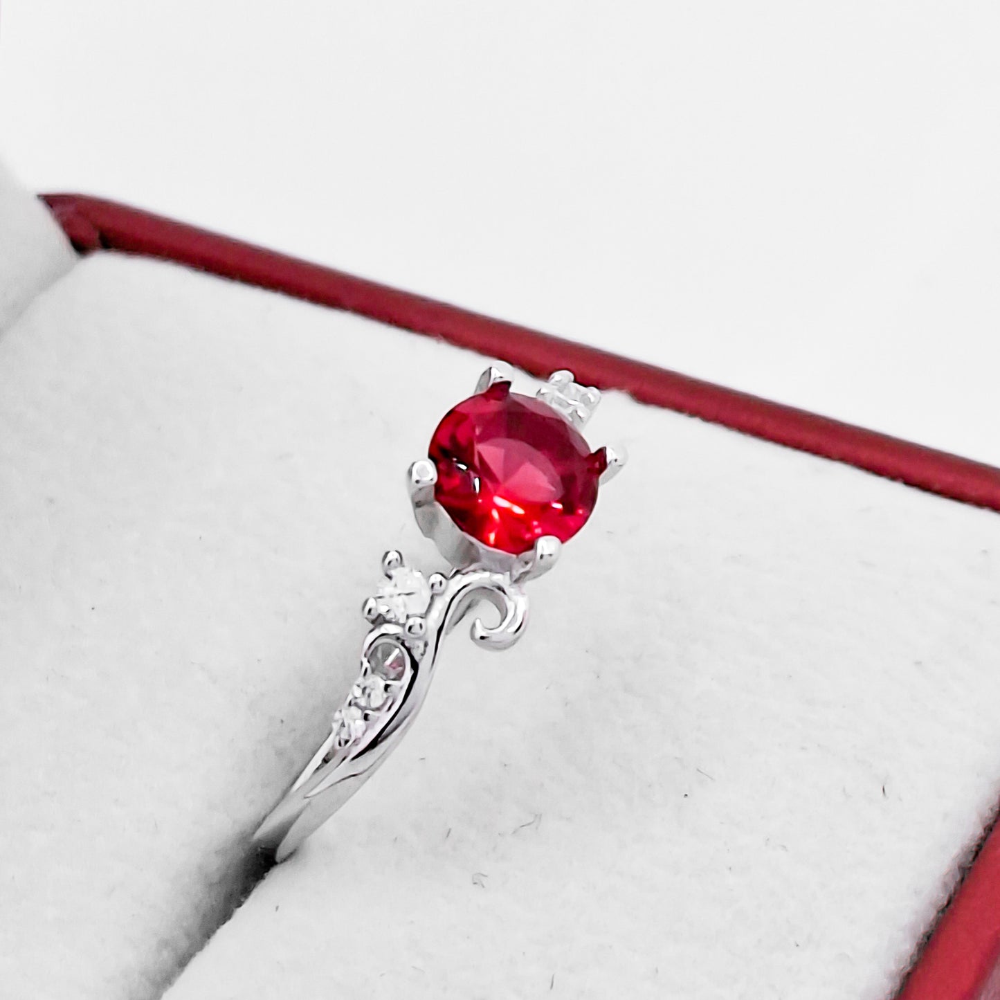 Anillo Redondo Zirconia