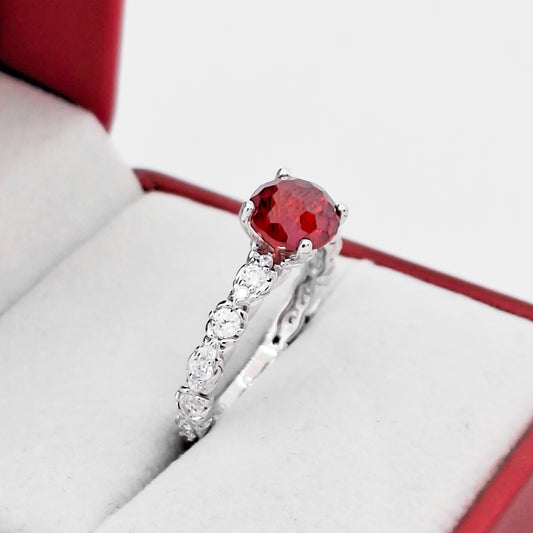 Anillo Zirconia Roja