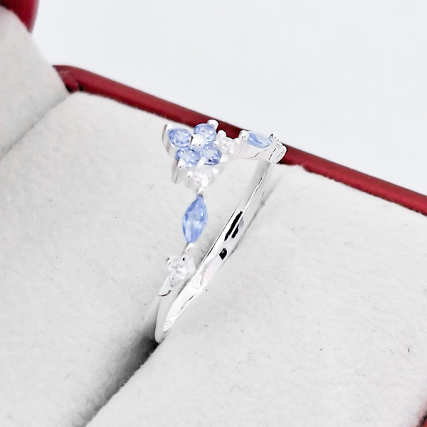 Anillo Flor Azul Zirconia