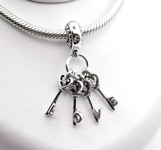 Charm Llaves