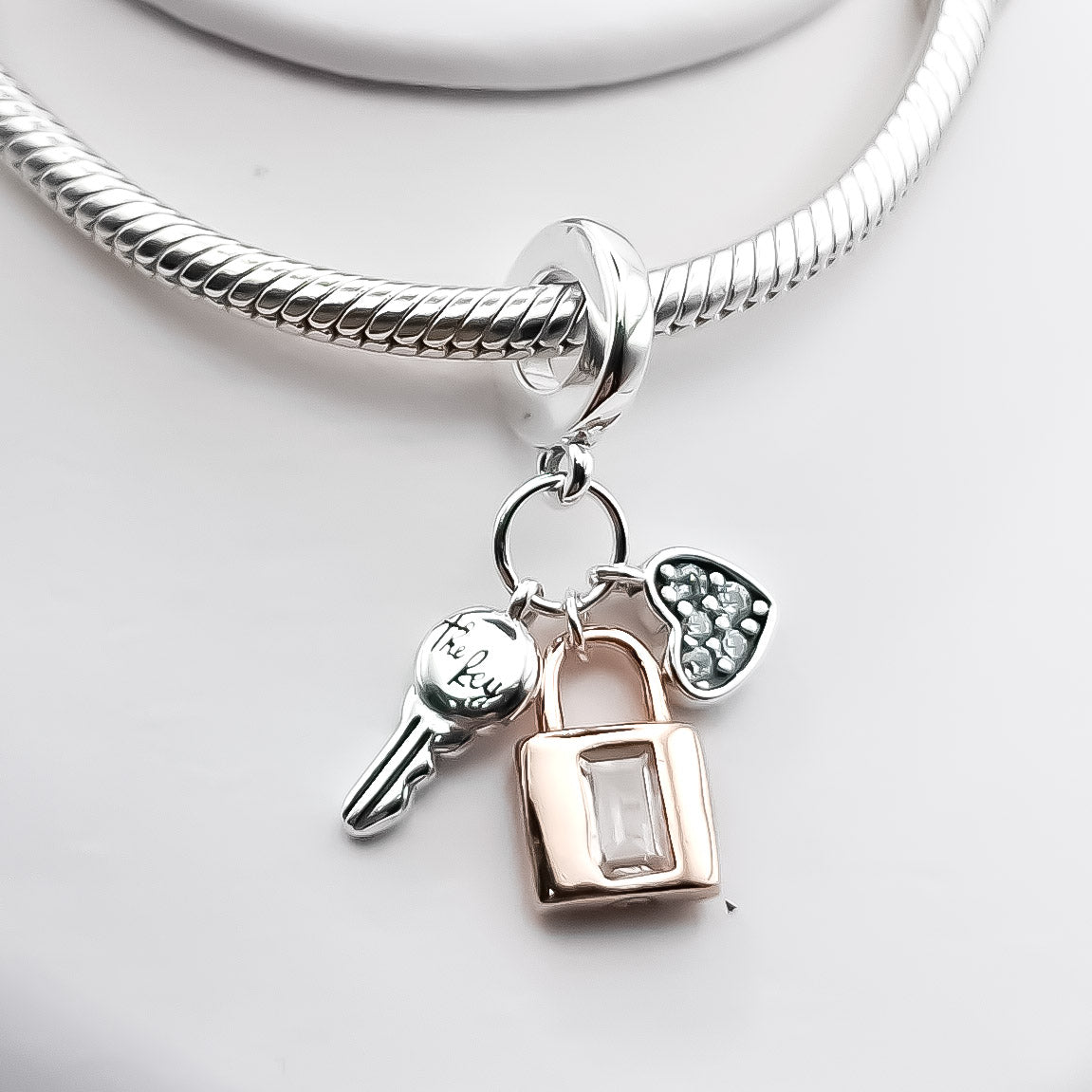 Charm Candado Llave