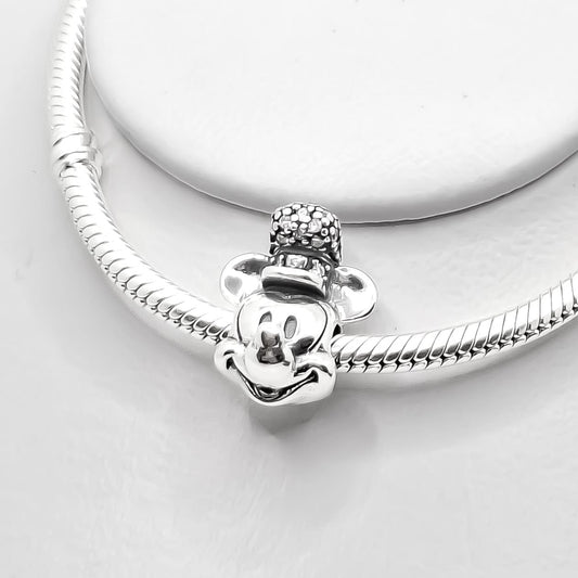 Charm Cara Mickey