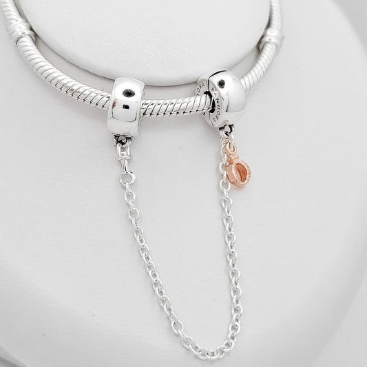 Charm Cadenita
