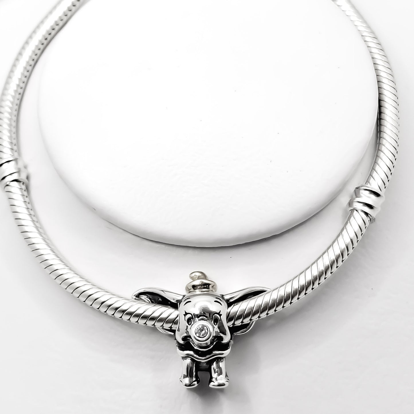 Charm Dumbo