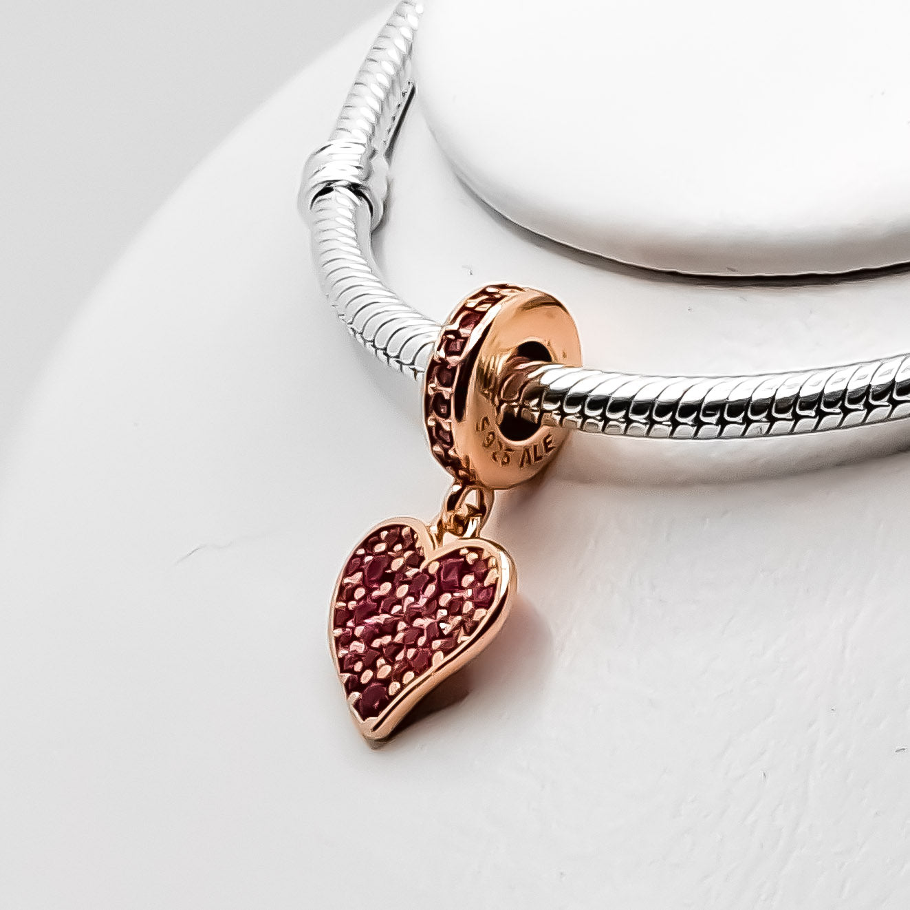 Charm Corazon Plata Rosa