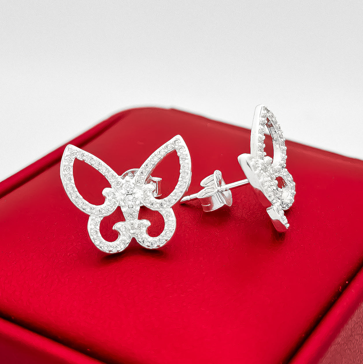 Arete Mariposa Zirconia