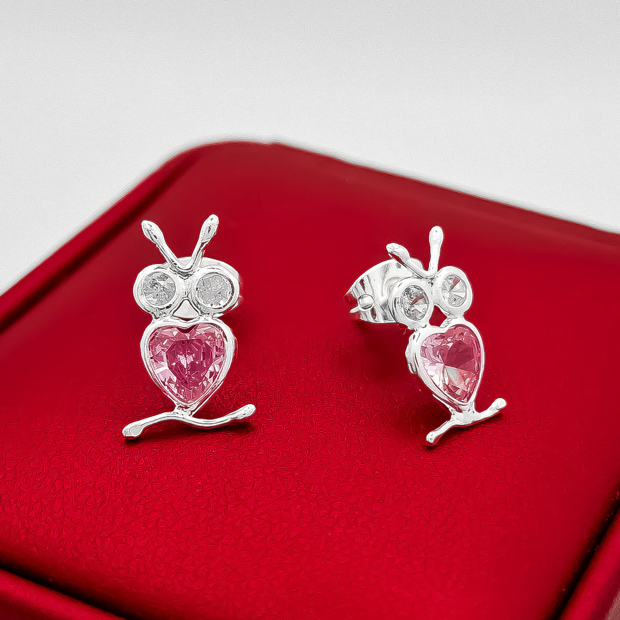 Arete Buho Corazon