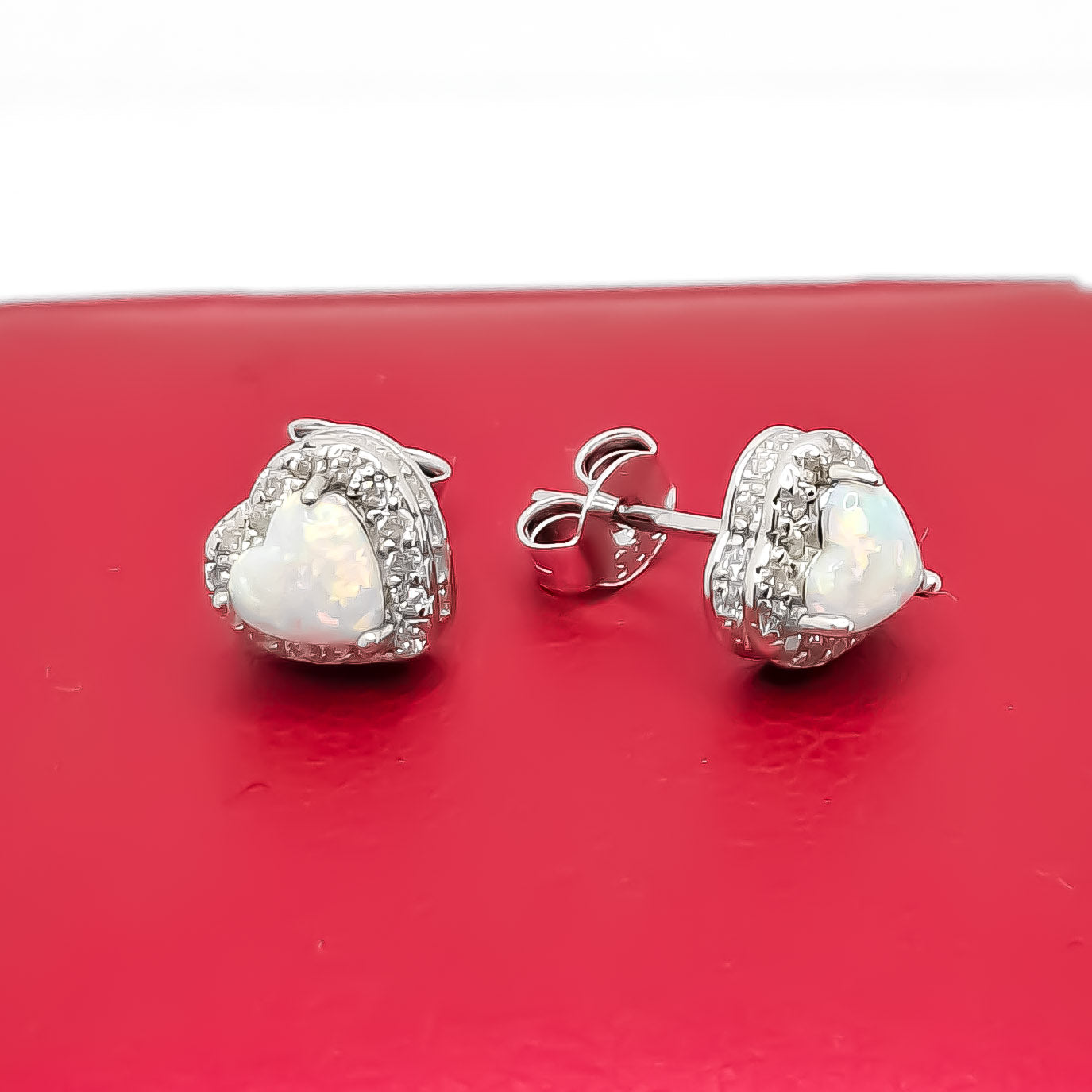 Arete Corazon Opalo
