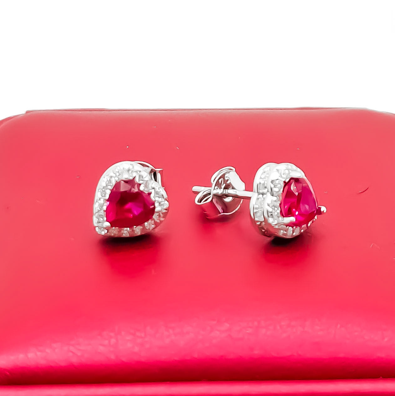 Arete Corazon Rojo