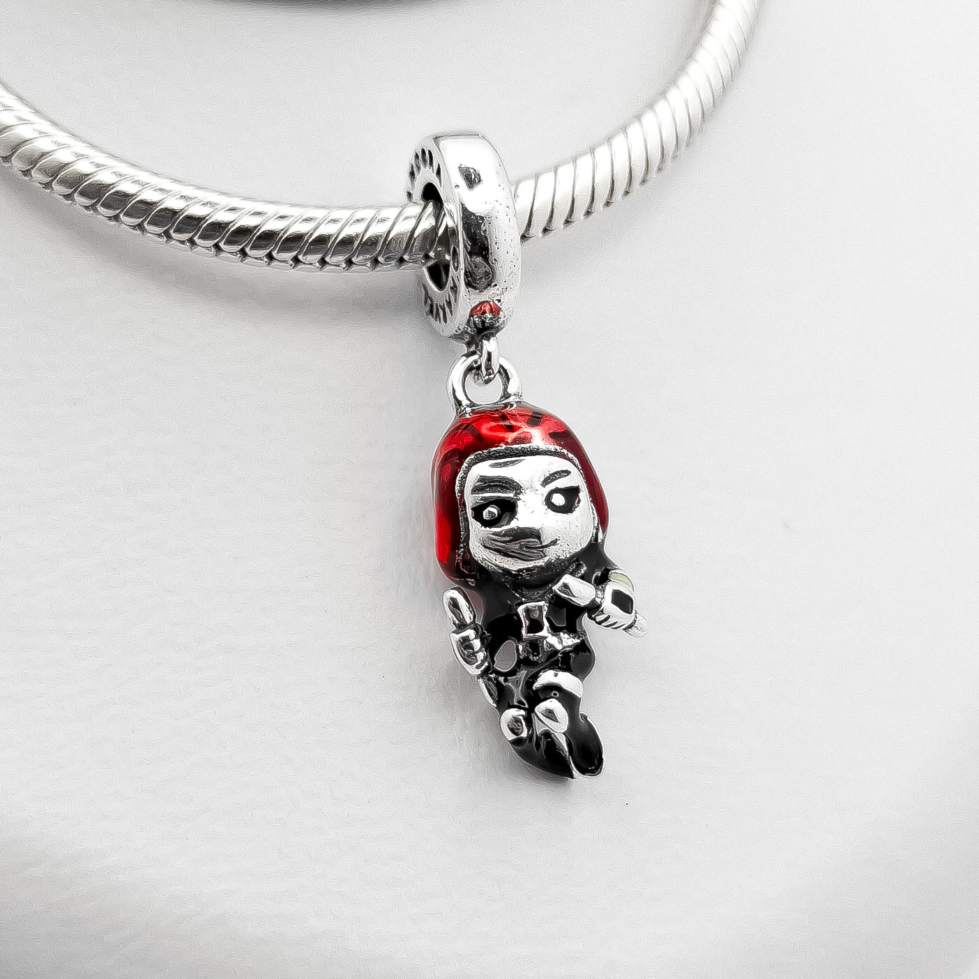 Charm Black Widow