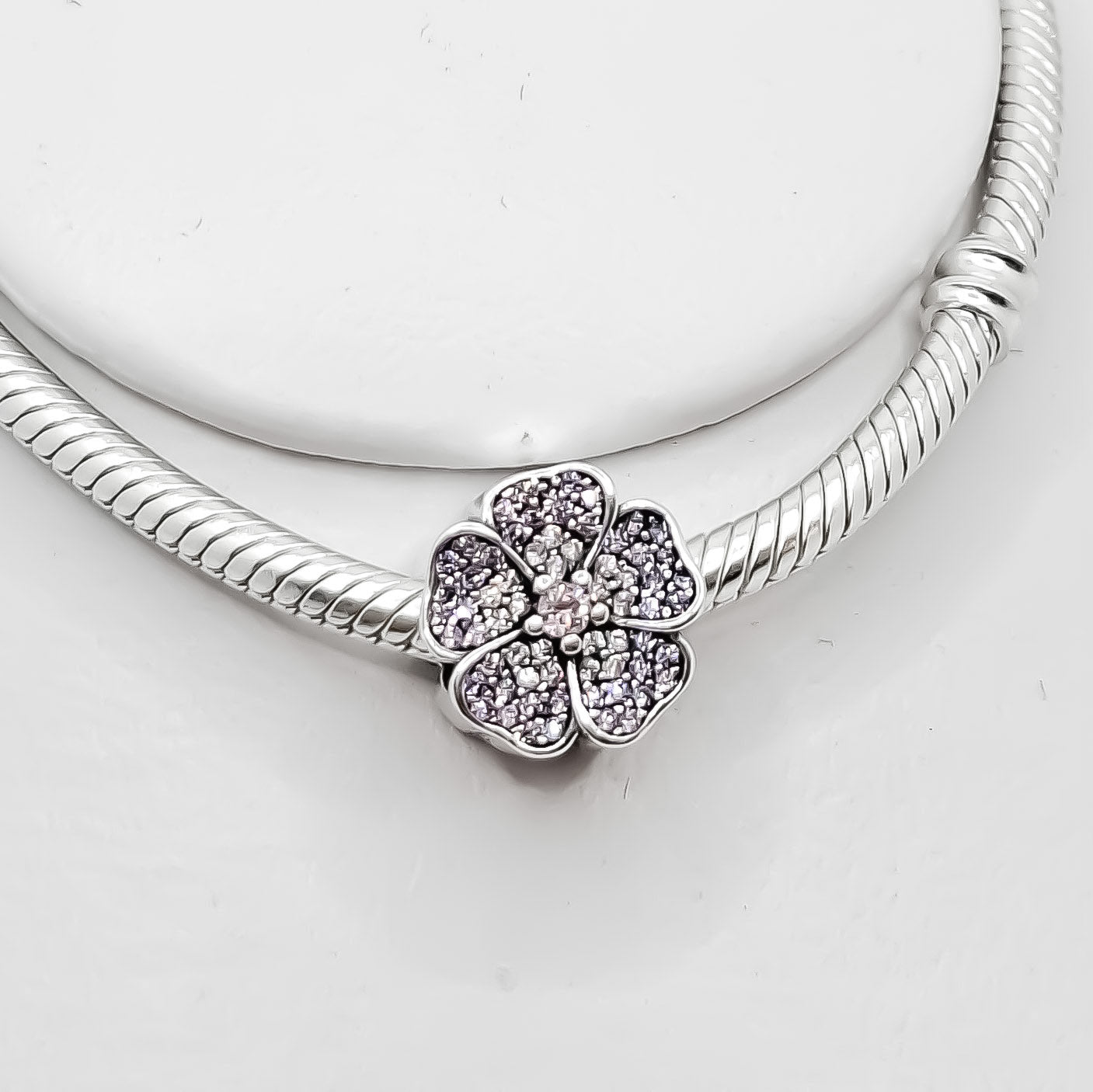 Charm Flor Morada