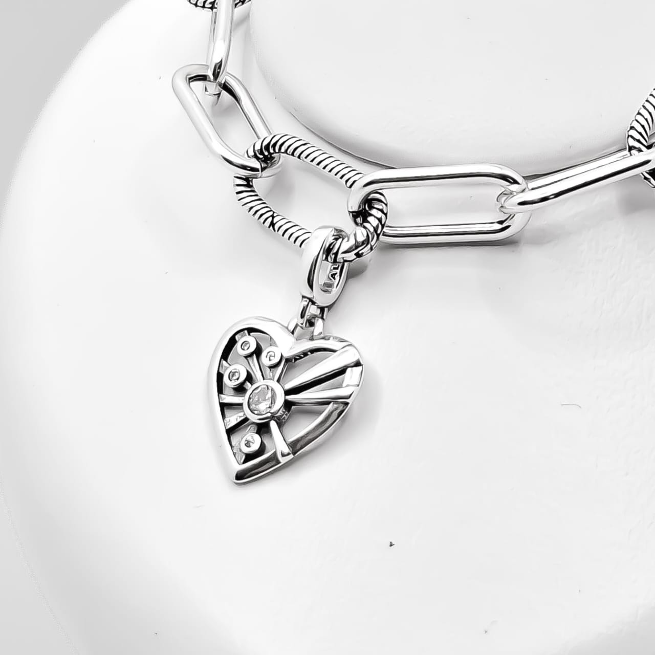 Charm Corazon Zirconia