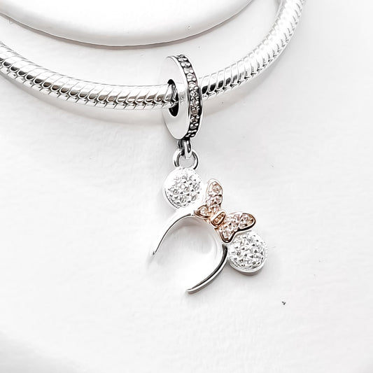 Charm Oreja Minnie
