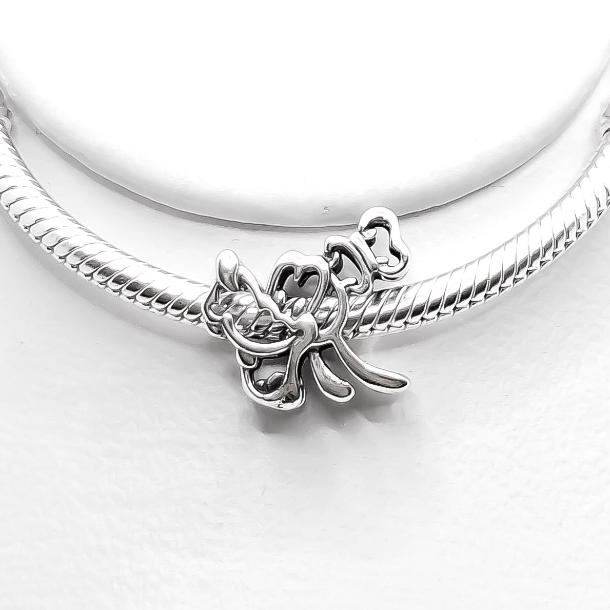 Charm Silueta Goofy