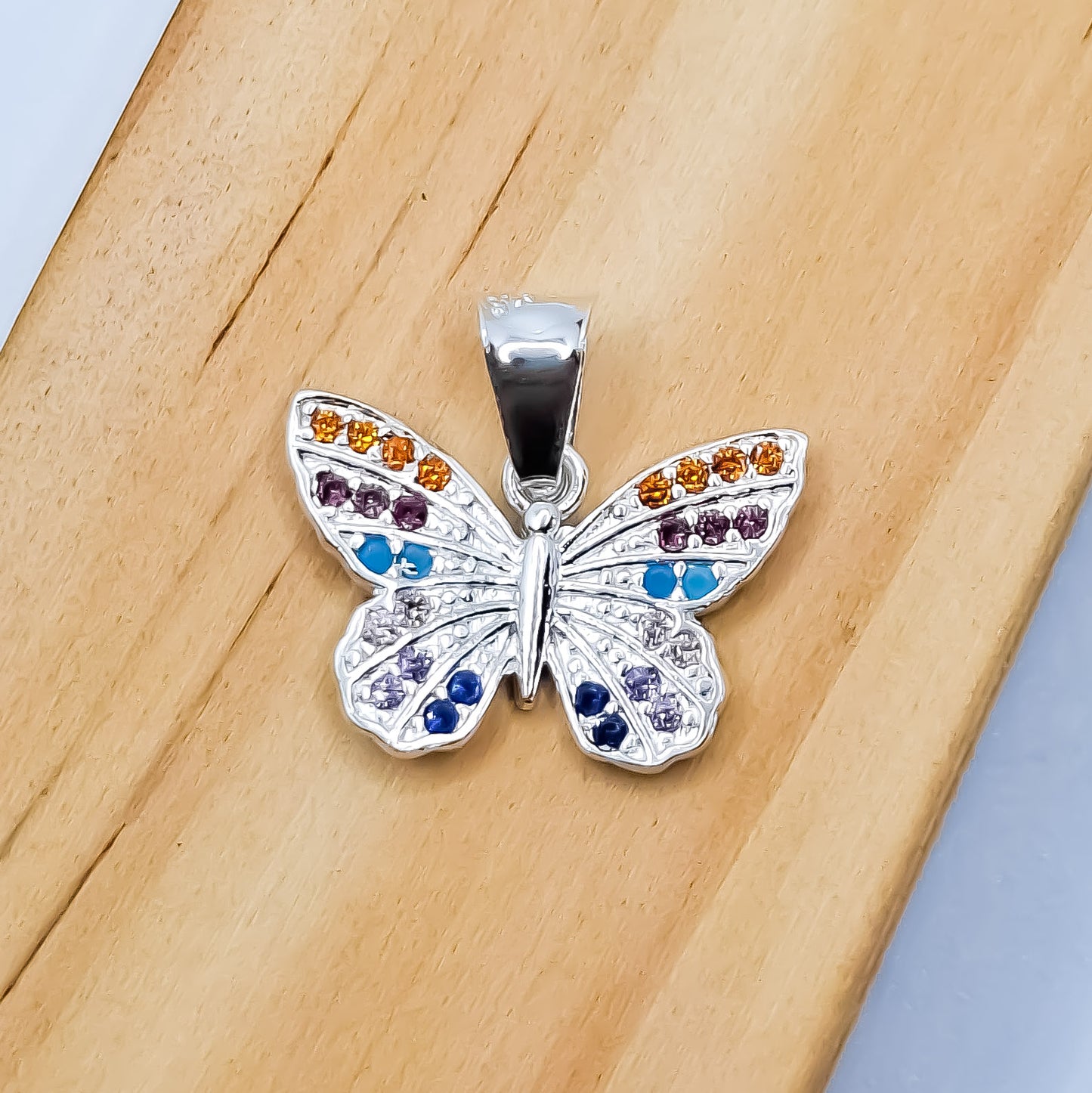 Dije Mariposa