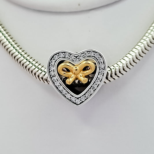 Charm Corazon Moño