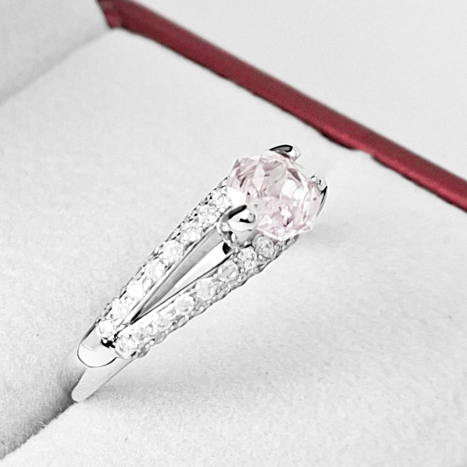 Anillo Zirconia Rosa