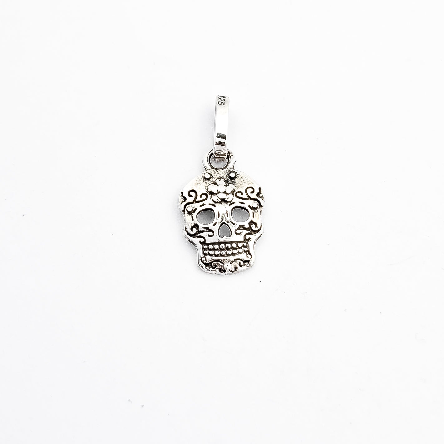 Dije Calavera Mexicana Pavonado