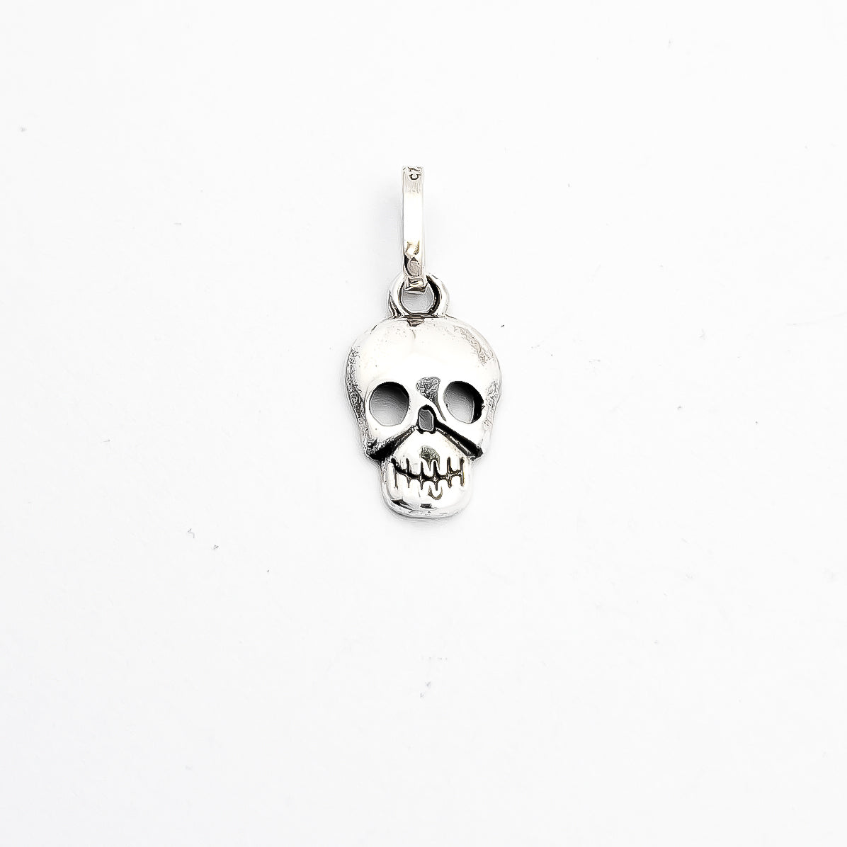 Dije Craneo Calavera Pavonado