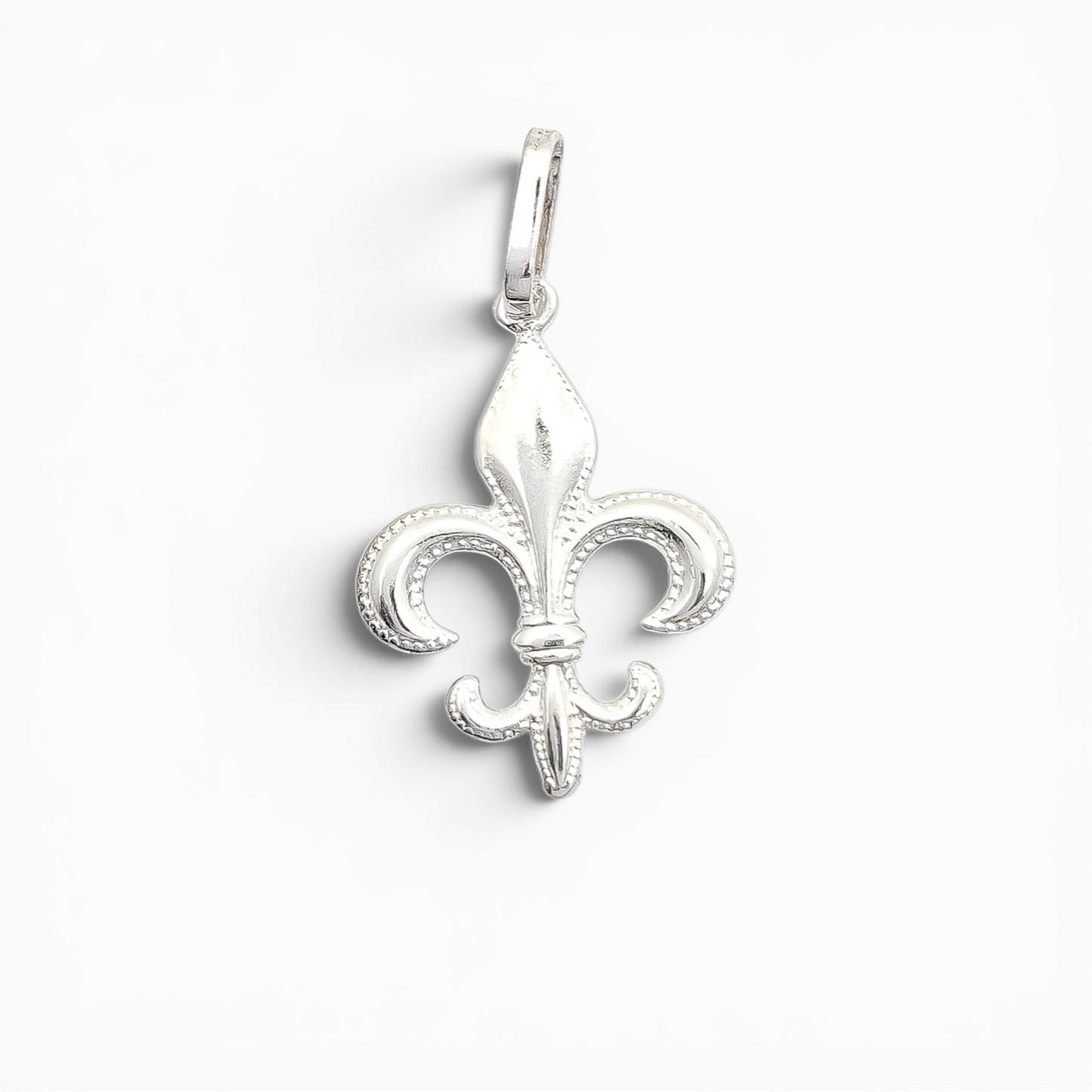 Dije Flor de Lis Blanco
