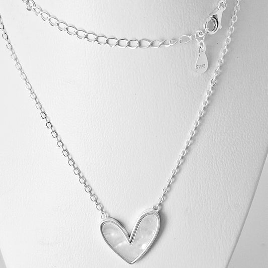 Collar Corazon Madre Perla