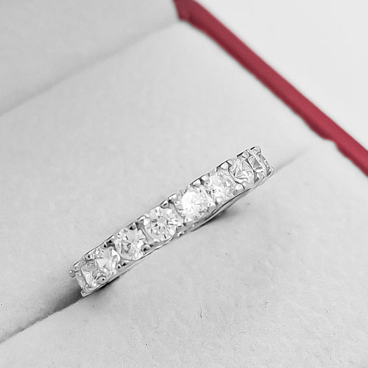 Anillo Zirconias