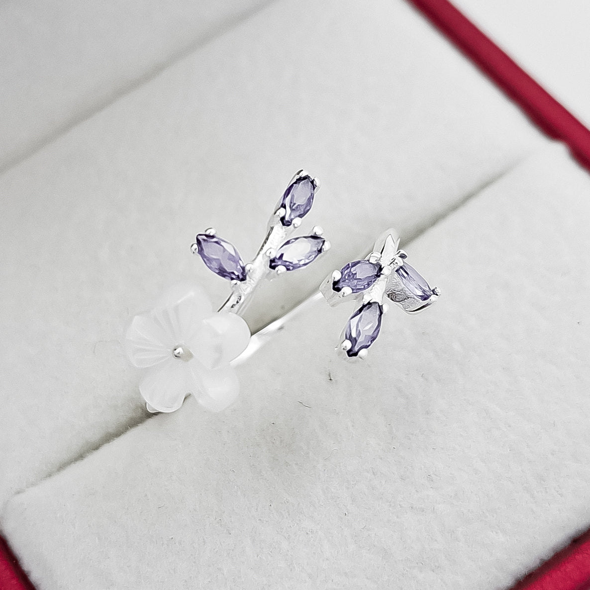 Anillo Hojitas Morada Flor