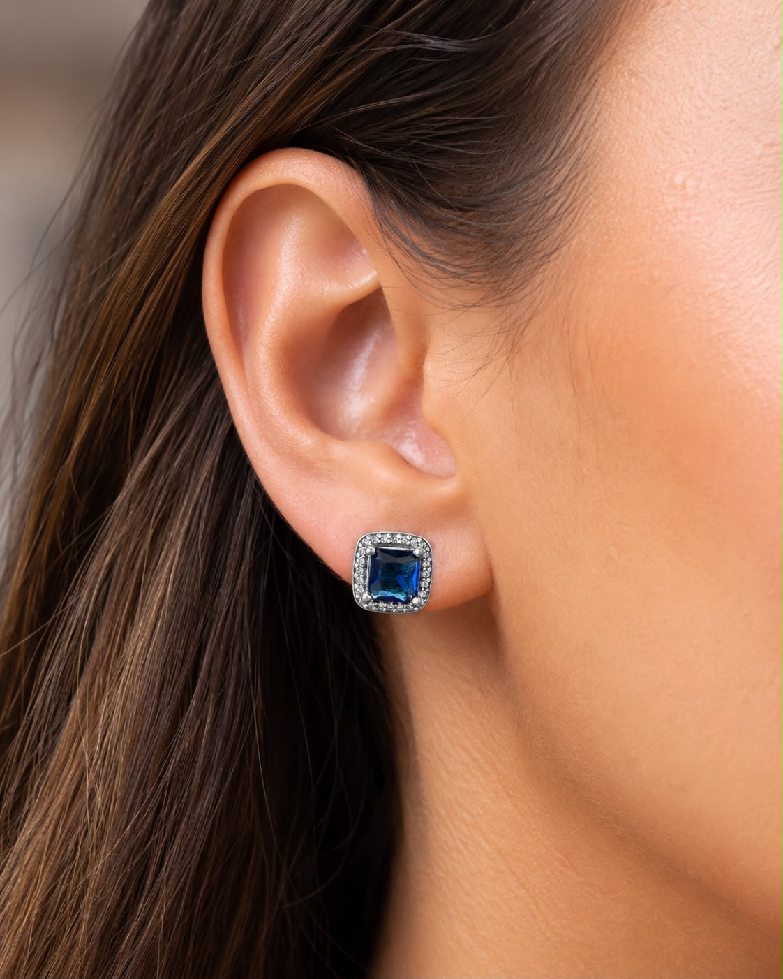 Aretes Inspirados Estilo Pan en Plata Ley .925