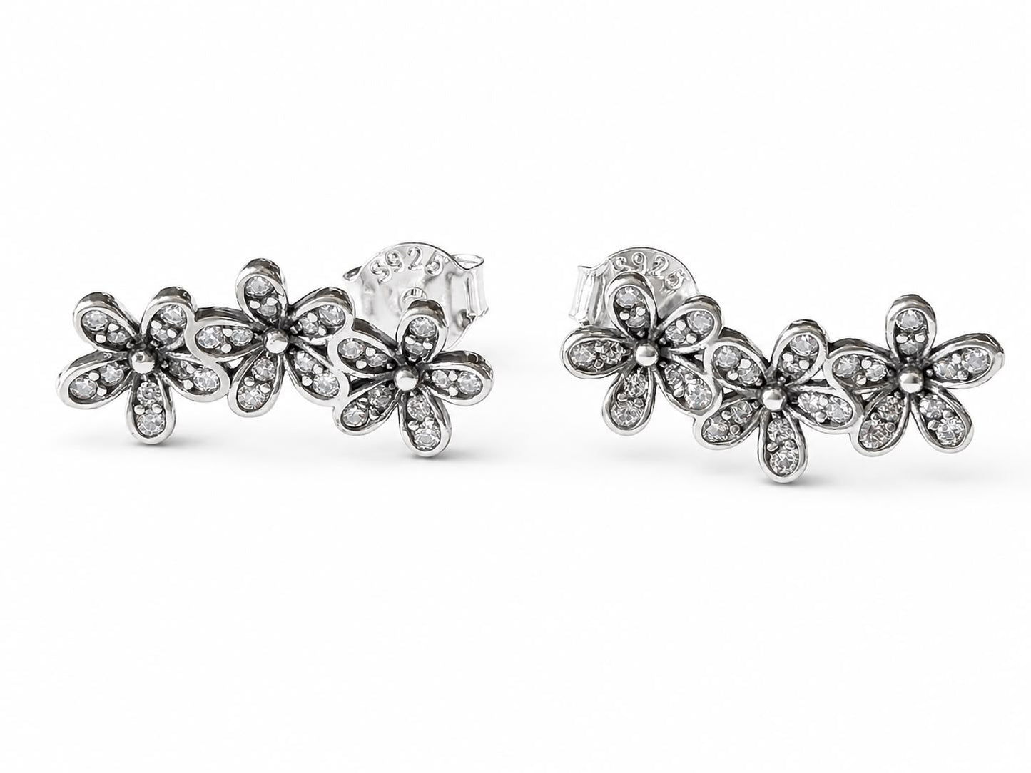 Aretes Inspirados Estilo Pan en Plata Ley .925