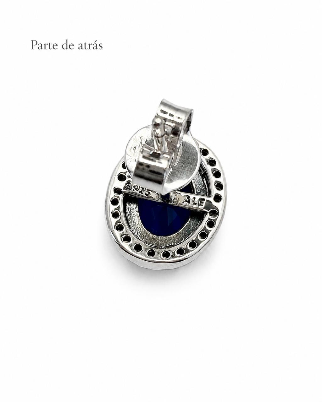 Aretes Inspirados Ovalo Azul Zirconia Estilo Pan en Plata Ley .925