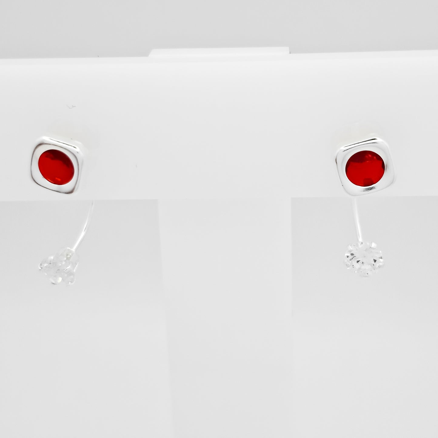 Arete Curvo Cuadro Rojo
