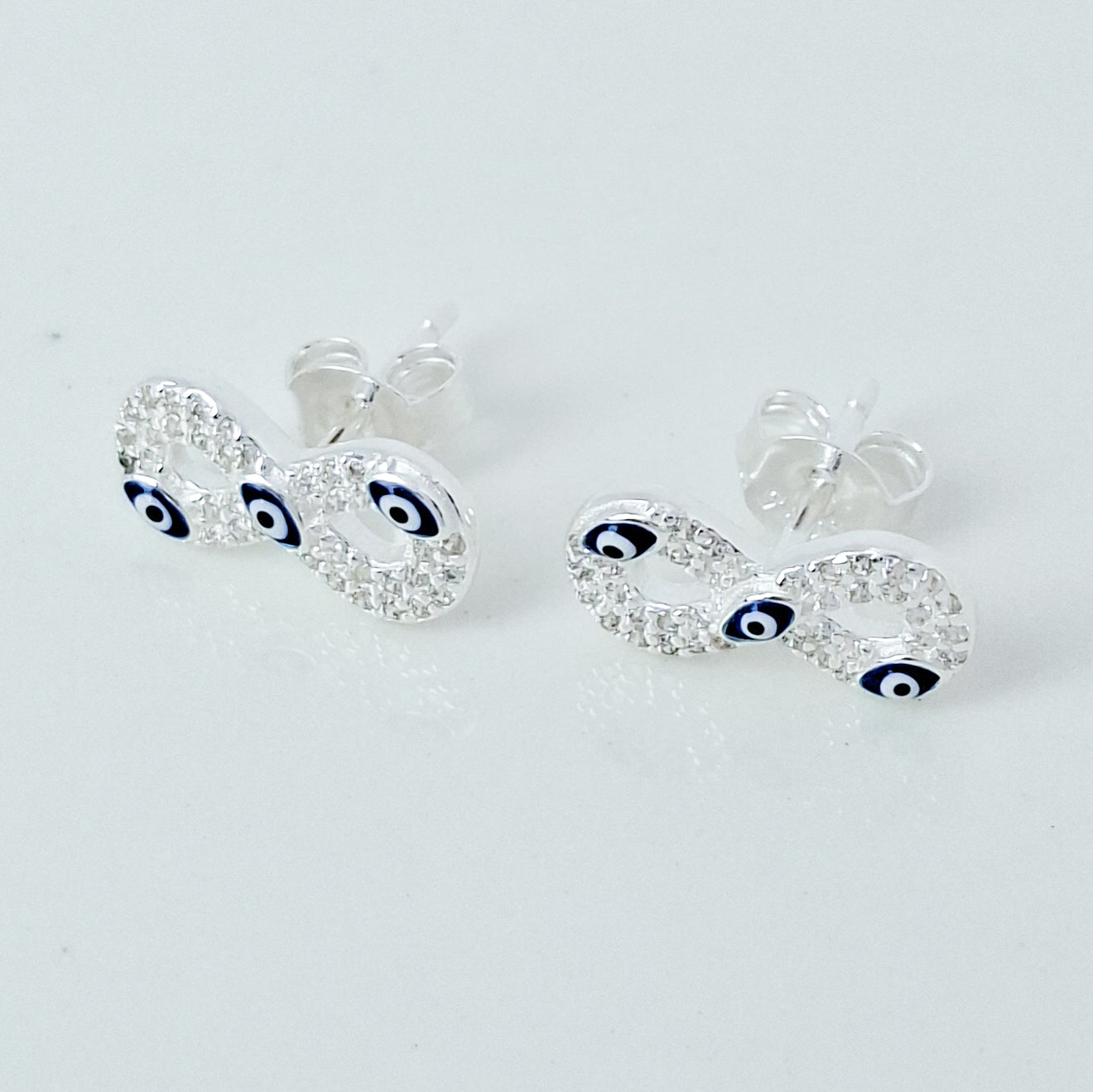 Arete Ojo Infinito Azul