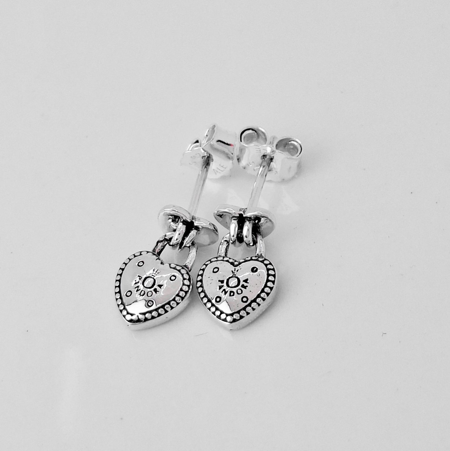 Arete Corazon Candado